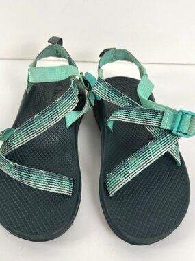 Chaco Sandals Womens Size 5 Green Strappy Outdoor Hiking SA-54